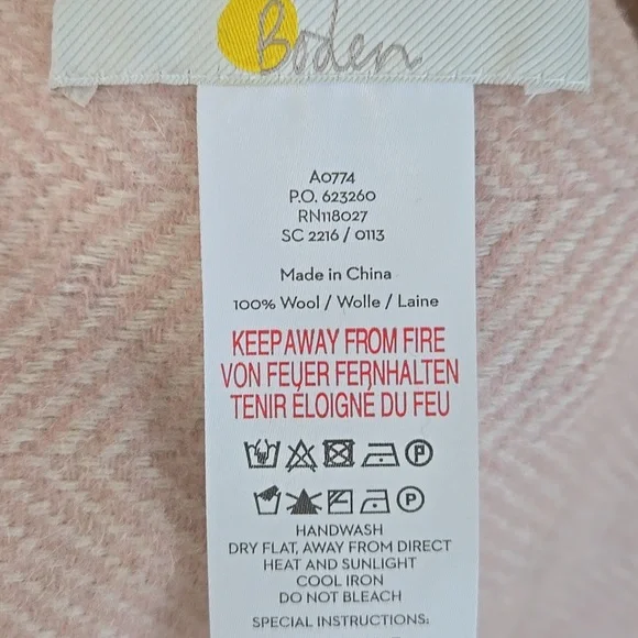 Boden Wool Scarf Pink Yellow Grey Colorblock Wrap Soft Winter Academia Preppy - Picture 2 of 4